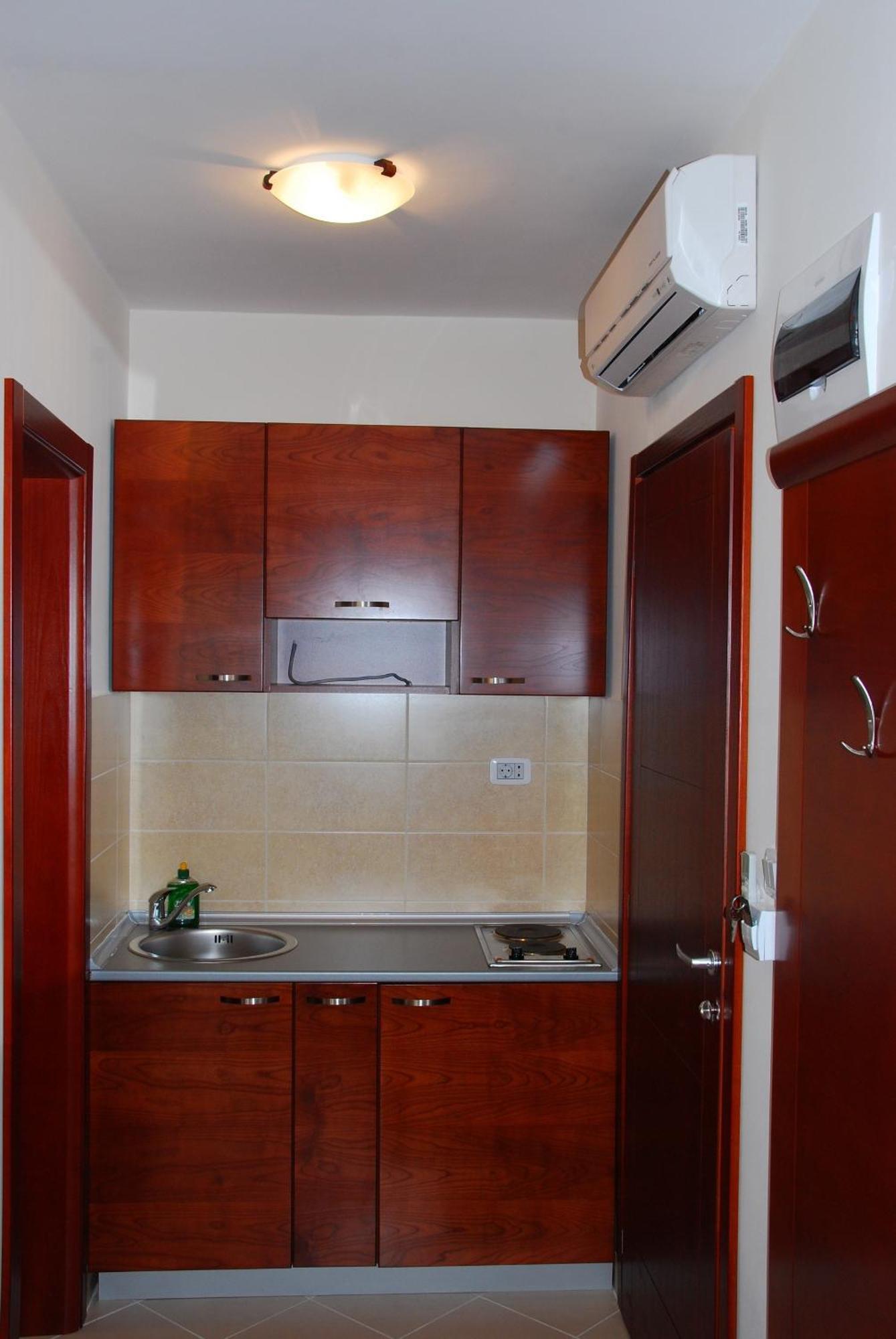 Apartments Krapina บุดวา ภายนอก รูปภาพ
