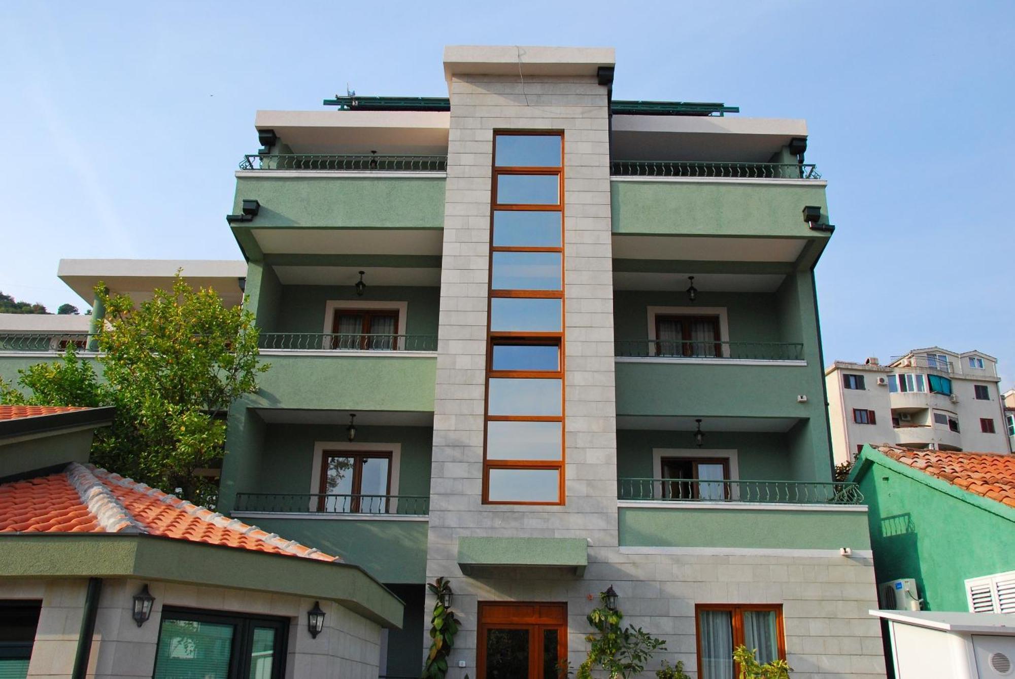 Apartments Krapina บุดวา ภายนอก รูปภาพ