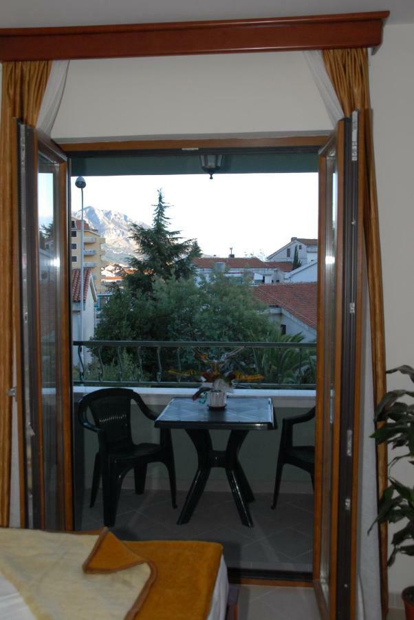 Apartments Krapina บุดวา ภายนอก รูปภาพ