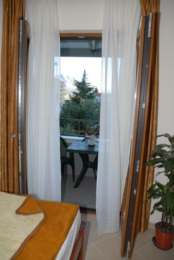 Apartments Krapina บุดวา ภายนอก รูปภาพ